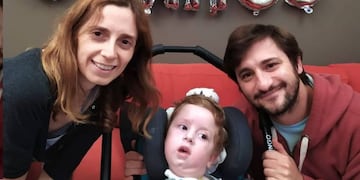 Lolo padece Atrofia Muscular Espinal Tipo I y necesita de suma urgencia la aplicación Zolgensma.