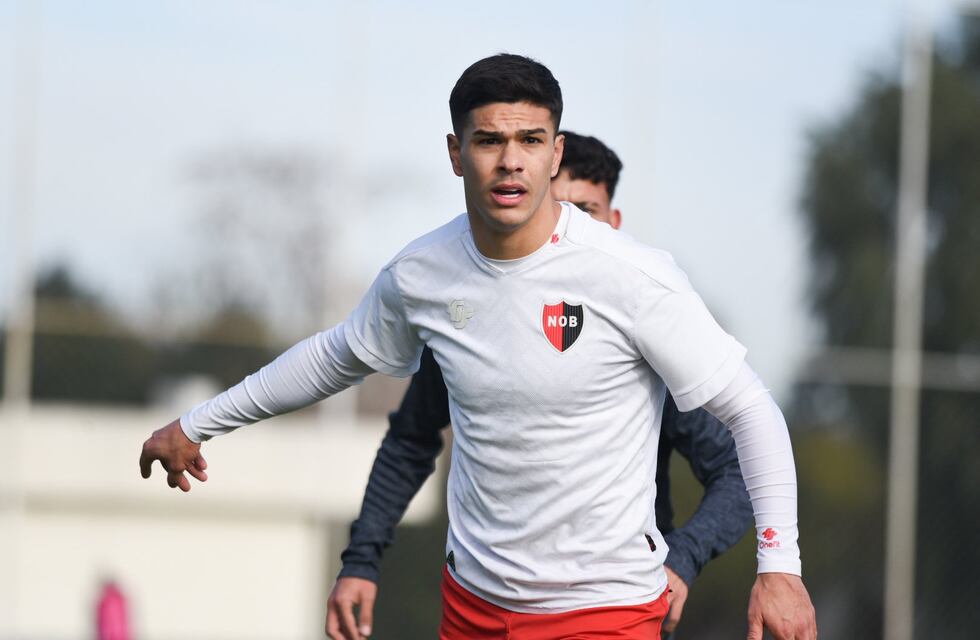 Clásico rosarino: Newell’s Old Boys descarta un volante por lesión