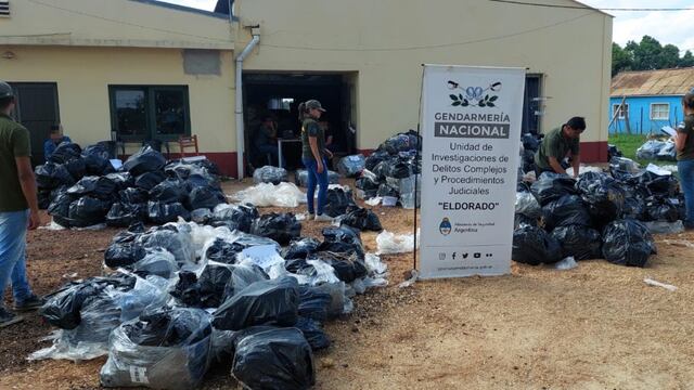Incautan mercadería ilegal en Eldorado.