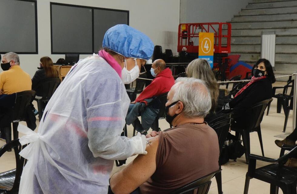 Carlos Paz sumó una nueva jornada de vacunación contra el Covid-19