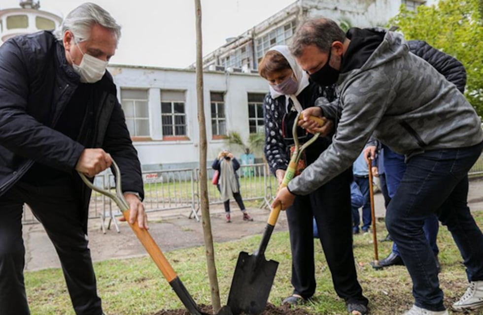 Día de la Memoria: homenajes, caravanas y actos virtuales en todo el país
