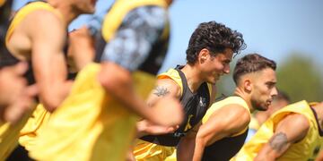 Pura potencia para Tobías Ostchega y Gonzalo Lencina en la práctica de Belgrano.