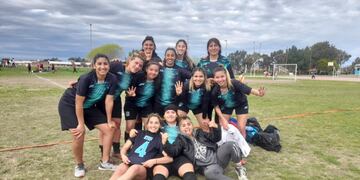 Venus goleó y es el único puntero.