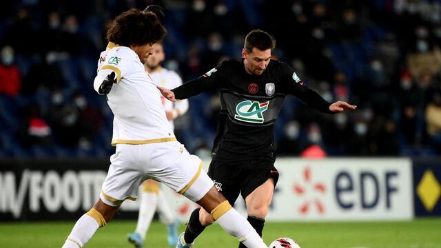 El PSG quedó eliminado ante Niza por penales en la Copa de Francia y estalló la bronca de los hinchas.