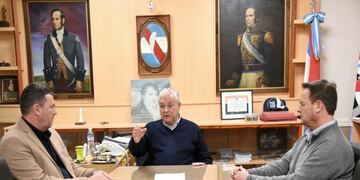 La reunión entre Lauritto y Elsesser representa un paso significativo hacia la mejora del transporte en Concepción del Uruguay.