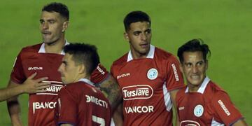 Ruiz Gómez (7), reconoció que a Belgrano le costó entrarle al plantel de Chaca. (Foto: Prensa CAB).