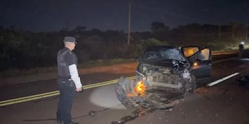 Choque entre una motocicleta y un automóvil en Santo Pipó dejó un joven fallecido.