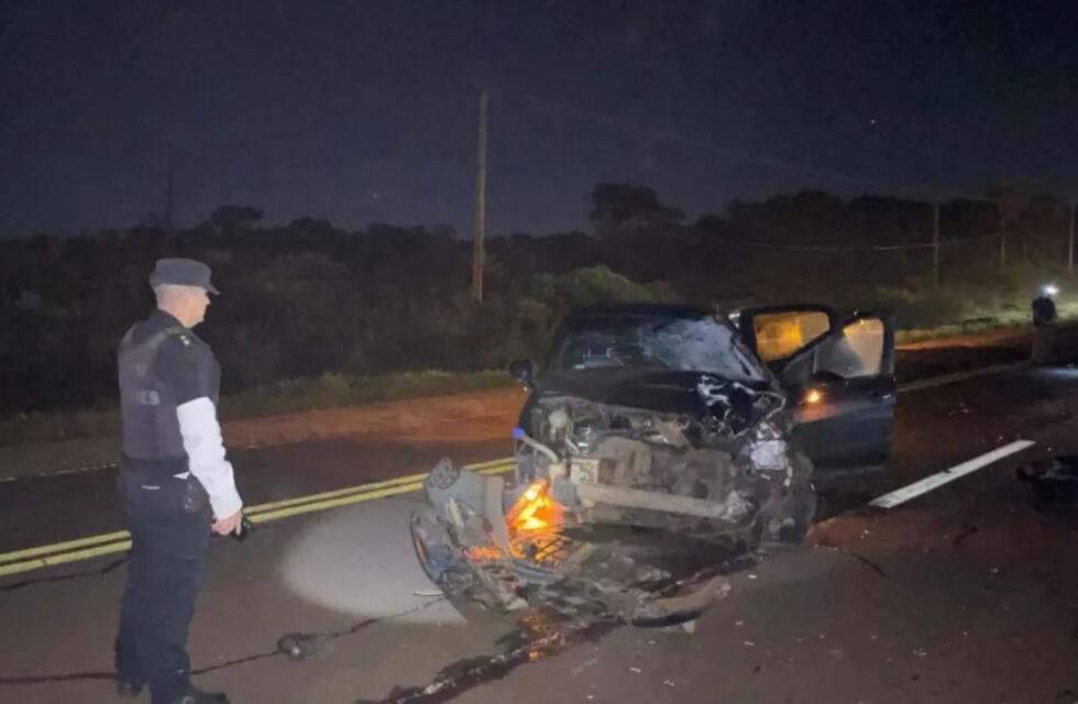 Choque entre una motocicleta y un automóvil en Santo Pipó dejó un joven fallecido