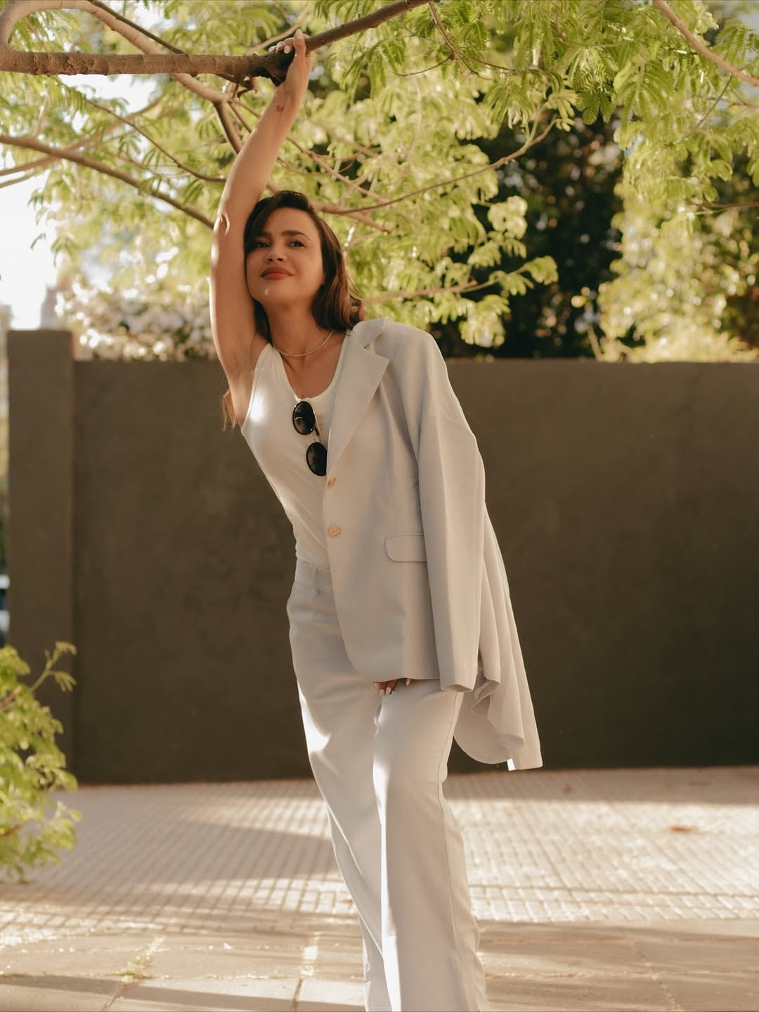 Saco sastrero y musculosa: Celeste Cid hizo el match perfecto y dio cátedra de estilo con un look elegante y chic