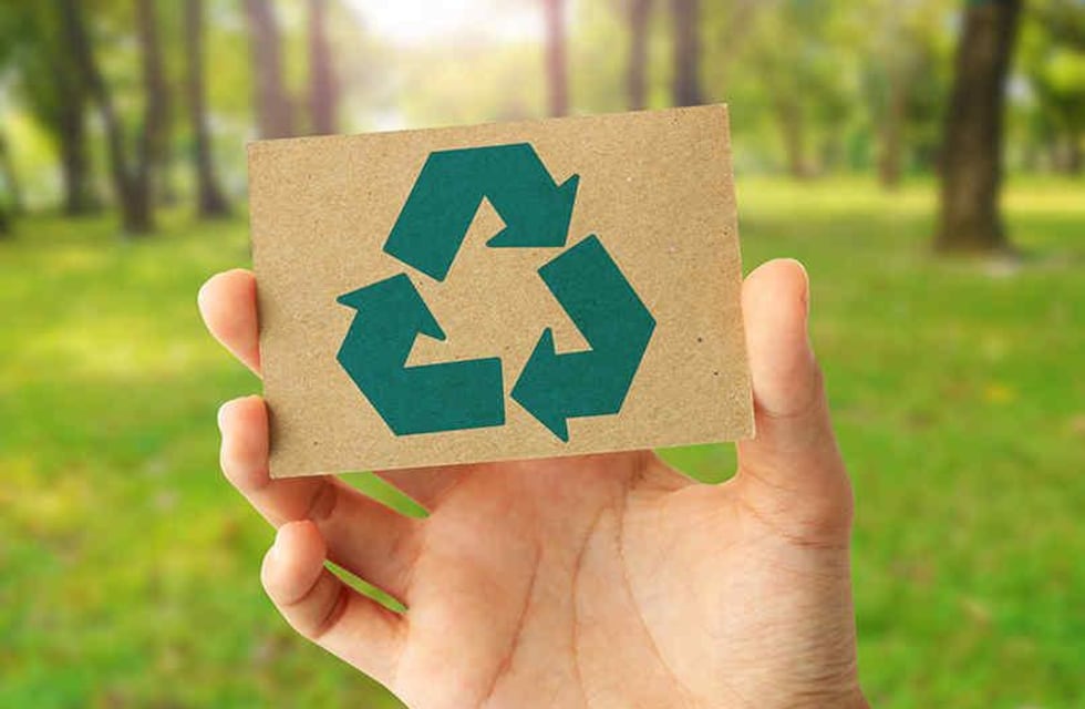 Ecocanje en la Plaza Arán de Soldini