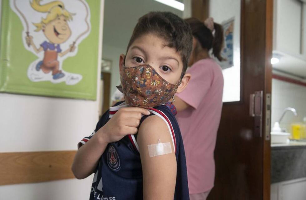 Vacuna COVID-19 en Rosario: más de 100 mil chicos de 3 a 11 años tienen al menos una dosis