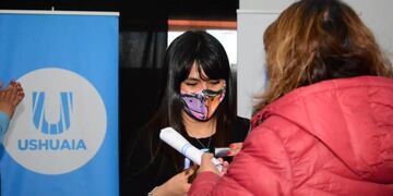 Entregaron medallas de ciudadanos destacados a personal del área social de la Municipalidad.