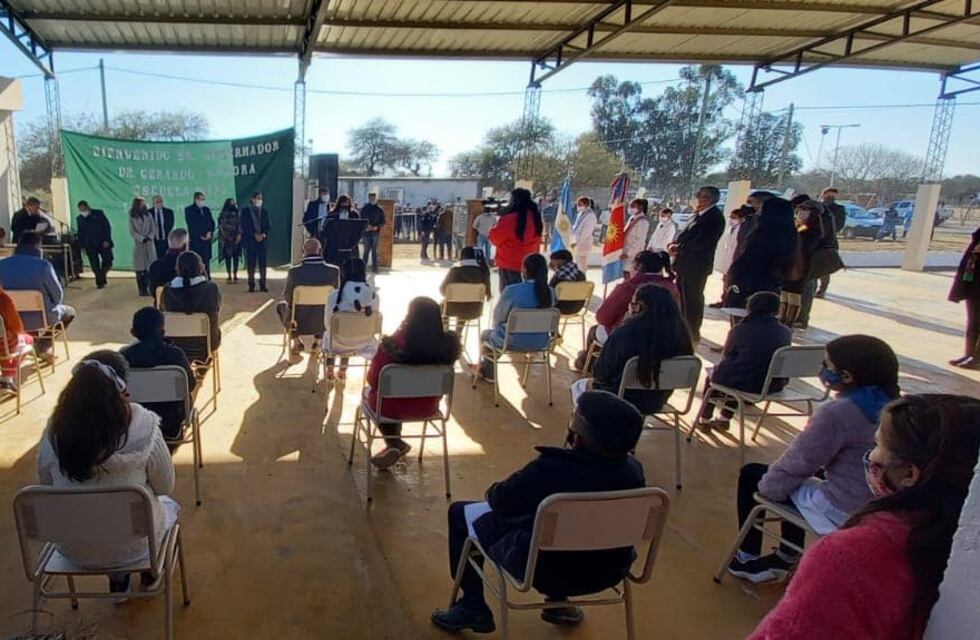 Zamora inauguró obras en la localidad de Villa Nueva, departamento San Martín