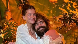 ¿Todo mal? El llamativo gesto de Peter Lanzani con la China Suárez que encendió la polémica.