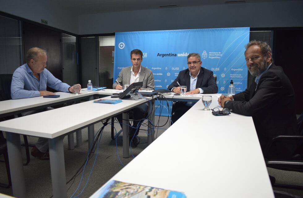 Firmaron un convenio para financiar obras de saneamiento en Londres, Belén y Andalgalá