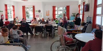 Actividades en el Hogar Geriátrico A. Alfaro por el Día mundial de toma de conciencia del abuso y maltrato en la vejez