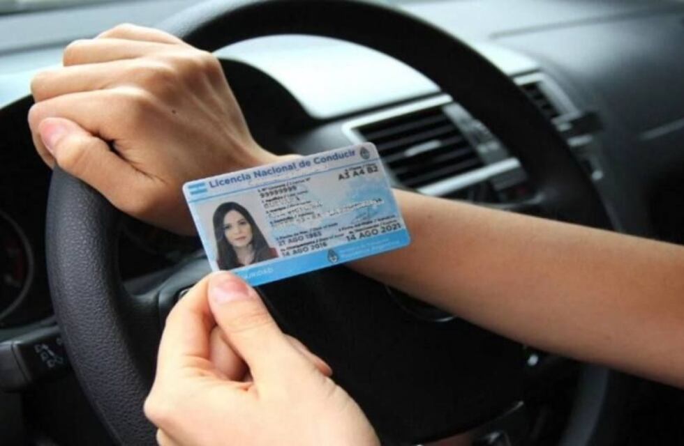 Habrá que hacer un curso de diversidad y género para sacar el registro de conducir