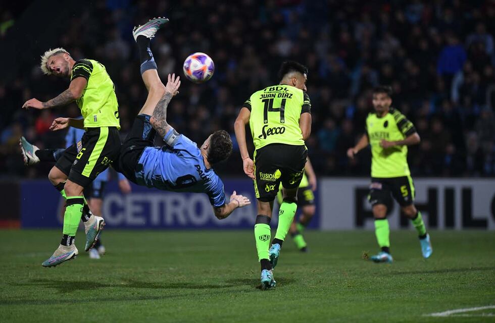 La racha negativa que cortó Instituto, y la que se le terminó a Belgrano en Alberdi