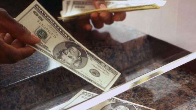 Inquietud política y baches en el plan impulsaron la suba de los dólares financieros. Foto: La Voz / Archivo