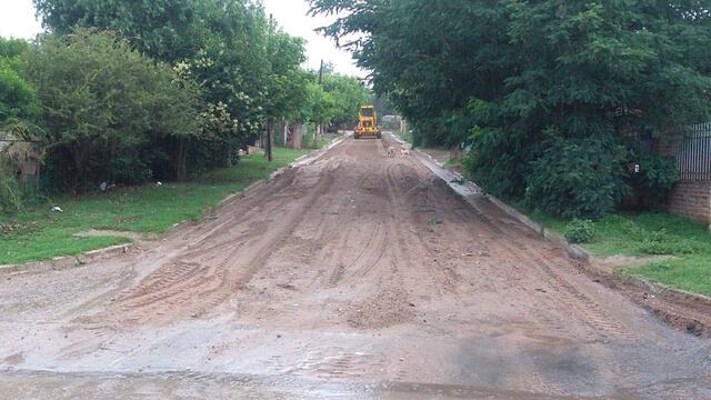 Arreglos en las calles de Carlos Paz tras las lluvias.