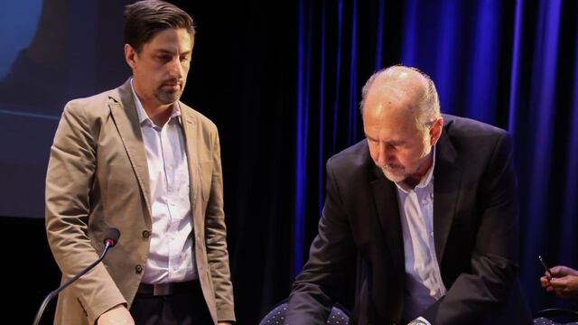 Los funcionarios firmaron una declaración conjunta antes de la pandemia. (@omarperotti)