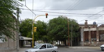 Funcionan los semáforos instalados en Urquiza y Buchardo