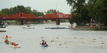 “Vuelta de la Isla” en Gualeguaychú.
