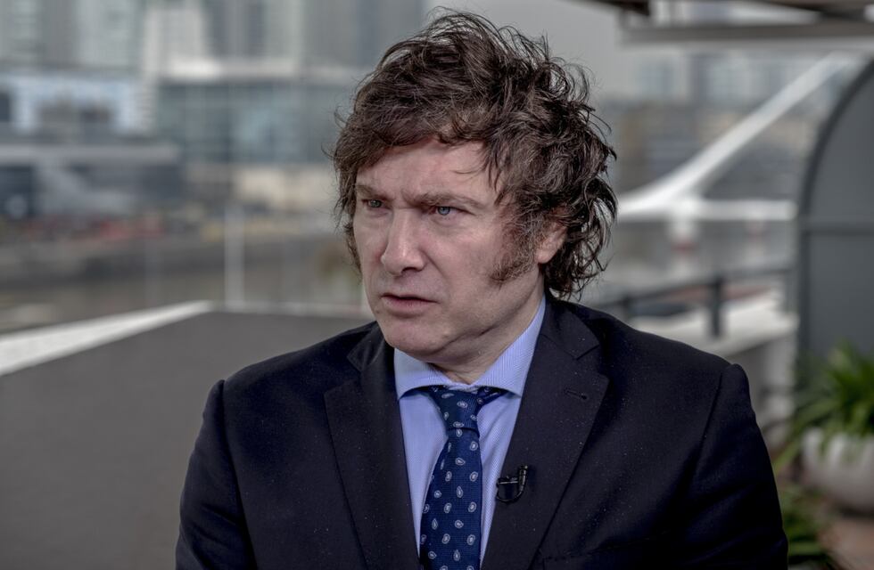 Elevan desde Rosario un pedido de juicio político contra Javier Milei por mal desempeño