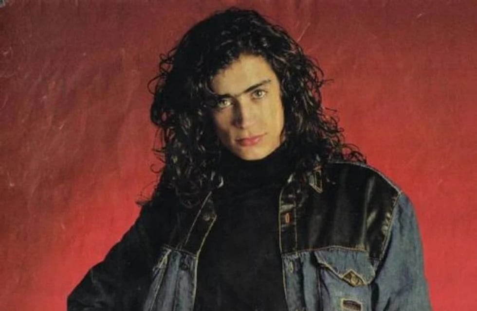 Rodrigo cumpliría 51 años: su paso por Manto Negro, el primer disco y el día que explotó su fama