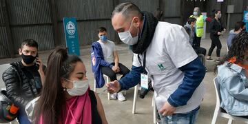 El Ministerio de Salud informó que hasta la fecha en Mendoza se han registrado162.606 casos positivos confirmados Covid-19. Orlando Pelichotti/Los Andes