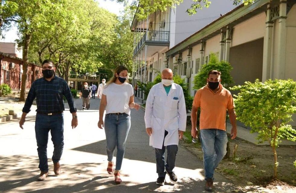 Ambiente supervisó la limpieza en el Hospital Perrando