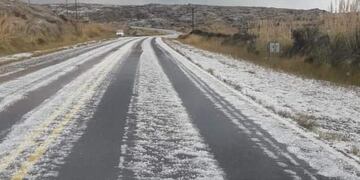Traslasierra. Se registra caída de granizo (Foto de Twitter).