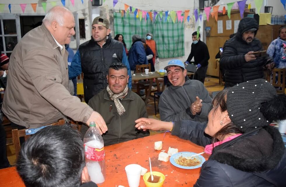 El Albergue El Anden atiende a pleno