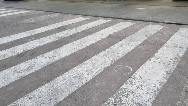 La policía secuestró cuatro vainas servidas frente a la playa de YPF.