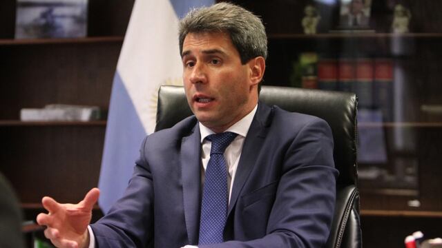 Las elecciones de este domingo quedaron suspendidas hasta que el máximo tribunal de Justicia del país decida si Sergio Uñac puede ir por otro mandato.