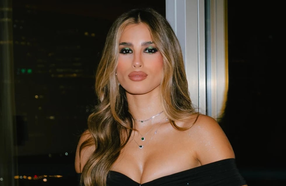 ¿No estaba de novia? Salió a la luz que Juli Poggio pasó la noche con un ganador del Martín Fierro y dejó a todos en shock