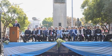 Acto oficial por el día de la Independencia en Rafaela
