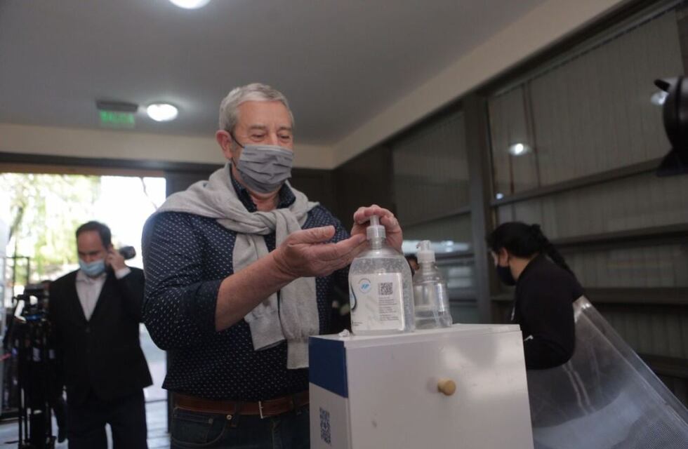 PASO 2021: Julio Cobos instó a la gente a “expresarse” con el voto