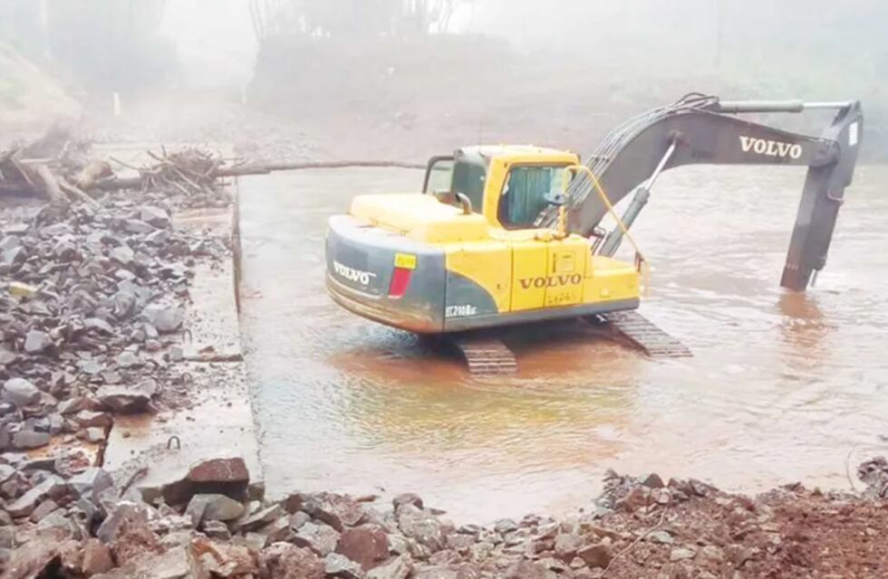 Sigue clausurado el puente provisorio sobre ruta 2, sobre el arroyo Pindaytí