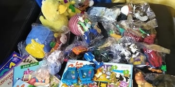 Cambian juguetes en buen estado por servicios de peluquería