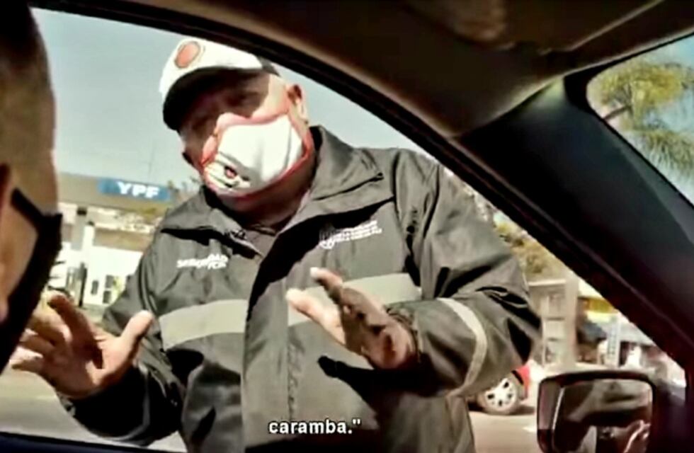 “Vacaciones con tonada”: Carlos Paz y su desopilante bienvenida a los cordobeses