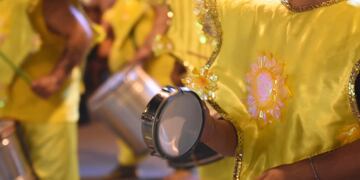 Encuentro de comparsas en el anfiteatro