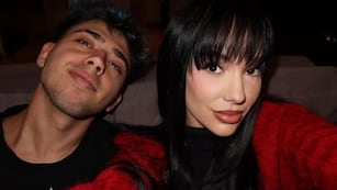 Luck Ra y La Joaqui confirmaron su romance un año atrás.