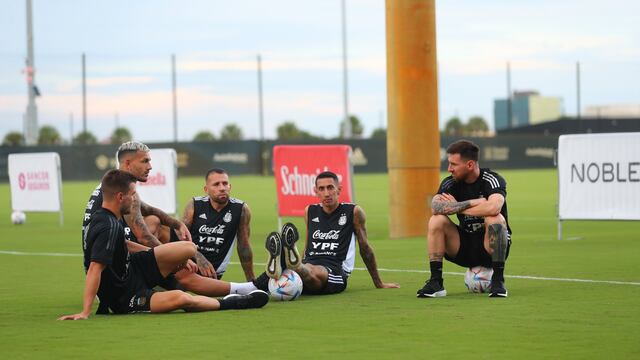 Lionel Messi se sumó a los entrenamientos con la Selección Argentina.