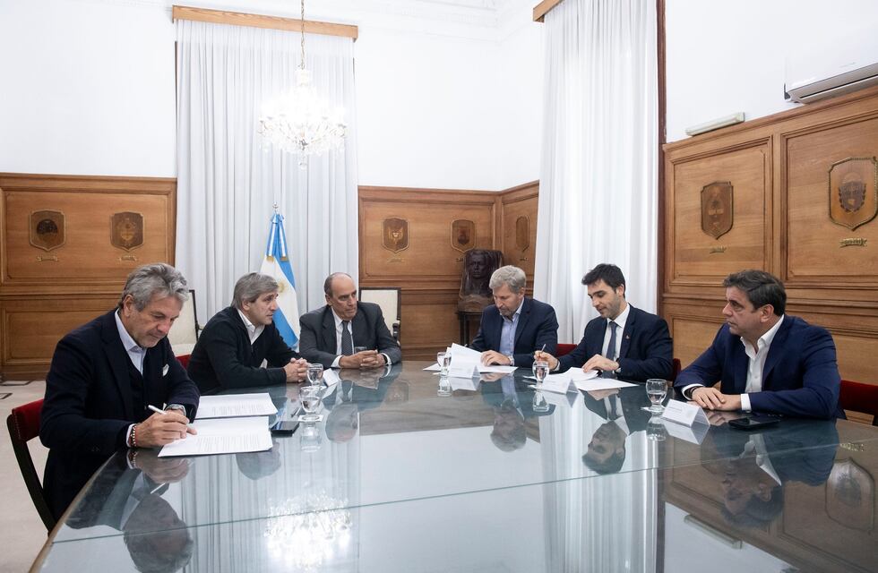Entre Ríos firmó un convenio de intercambio de información fiscal con la Nación