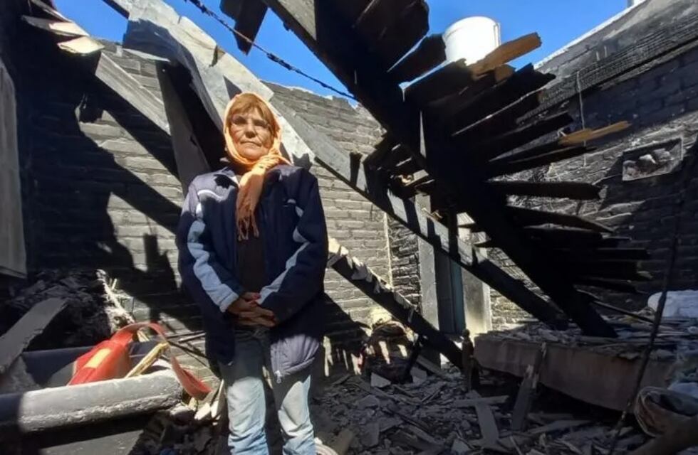 El drama de una numerosa familia que perdió todo a causa de un incendio