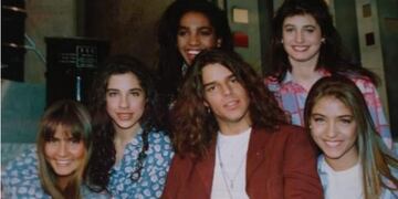 Las chicas de Jugate Comigo con Ricky Martin (Foto: Web)