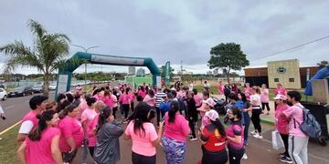 Maratón Rosa en Posadas | Actitud Misiones realizó la tradicional actividad en el mes de la lucha contra el cáncer de mama