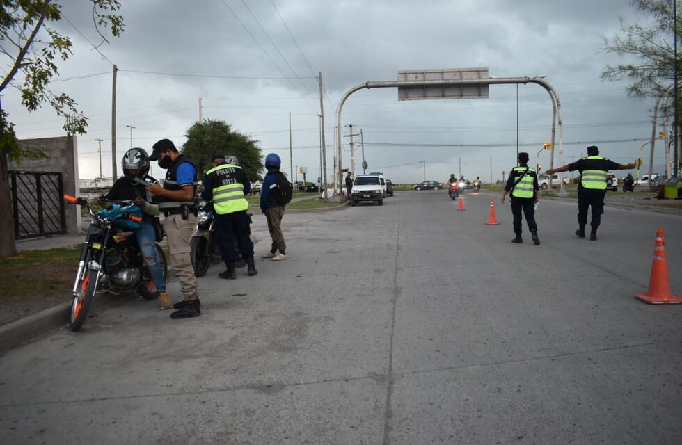Refuerzan los controles policiales para el fin de año en Salta