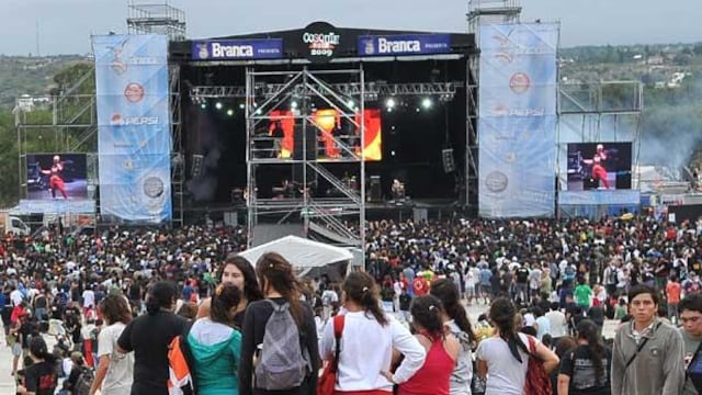 El Cosquín Rock nació en las sierras cordobesas en 2001, se volvió itinerante y por la pandemia, desembarca en Miami (La Voz).